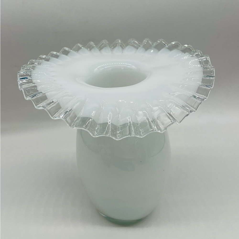 Vintage Huge White Blown Glass with Clear Ruffle Edge
VASE 10x10